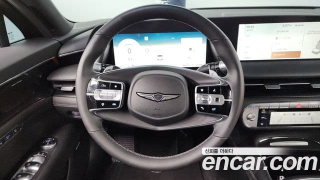 Genesis G90 2023 — ფოტო 14/20