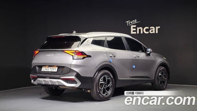 Kia Sportage 2023 — Şəkil 2/20