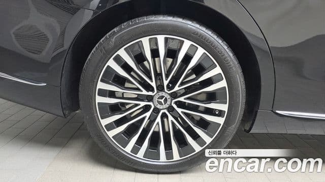 Mercedes-Benz S-Class 2021 — ფოტო 5/20