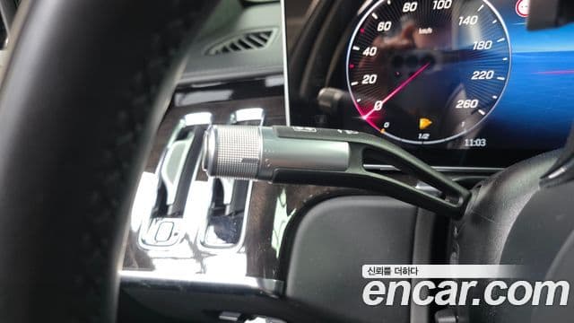 Mercedes-Benz S-Class 2021 — Photo 3/32