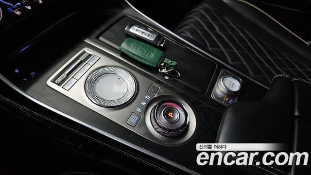 Genesis GV80 2020 — ფოტო 9/20