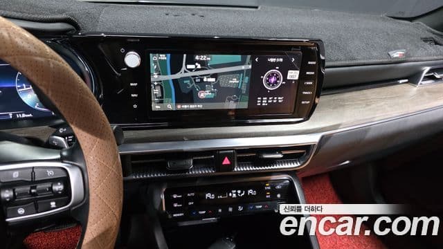 Kia K5 2023 — ფოტო 14/20