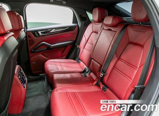 Porsche Cayenne 2022 — Şəkil 20/20