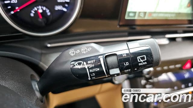 Kia Carnival 2023 — Photo 20/20