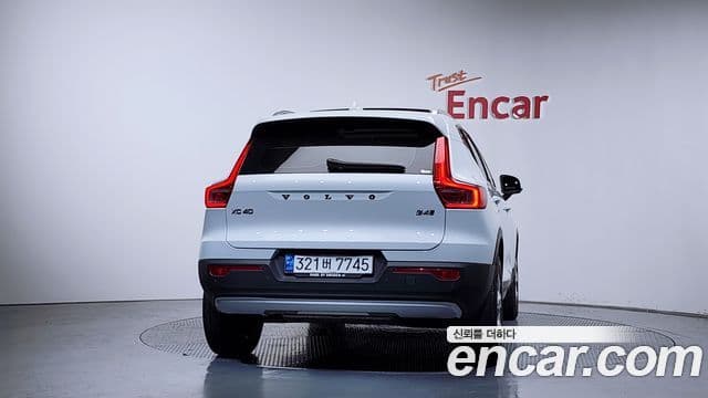 Volvo XC40 2021 — Şəkil 4/20