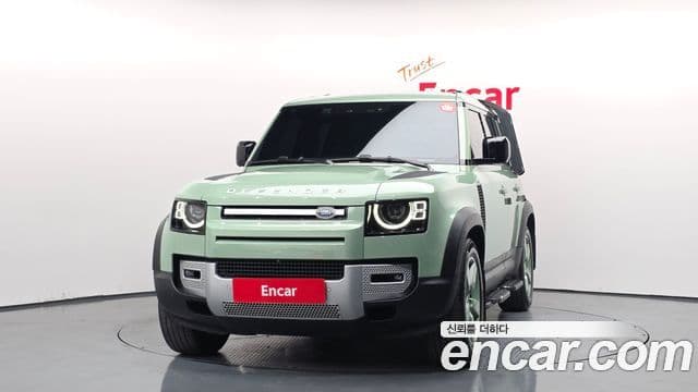 Land Rover Defender 2023 — Фото 3/20