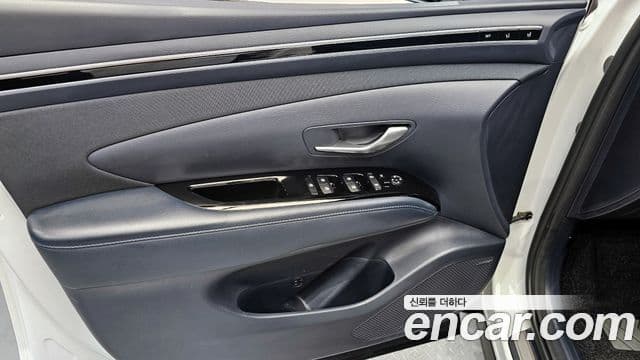 Hyundai Tucson Hybrid 2021 — ფოტო 25/31