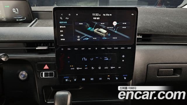 Hyundai Staria 2025 — Фото 14/20