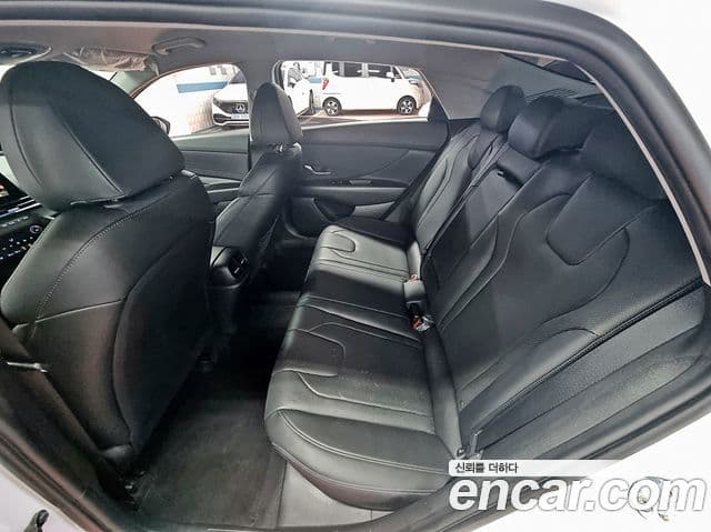 Hyundai The New Avante Hybrid 2020 — Şəkil 18/50