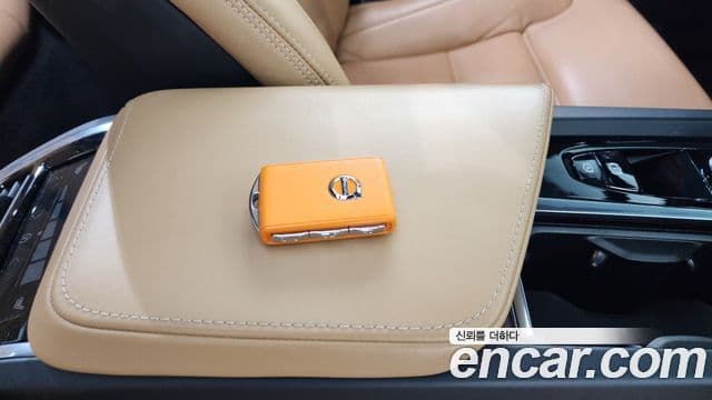 Volvo S60 2021 — ფოტო 16/20