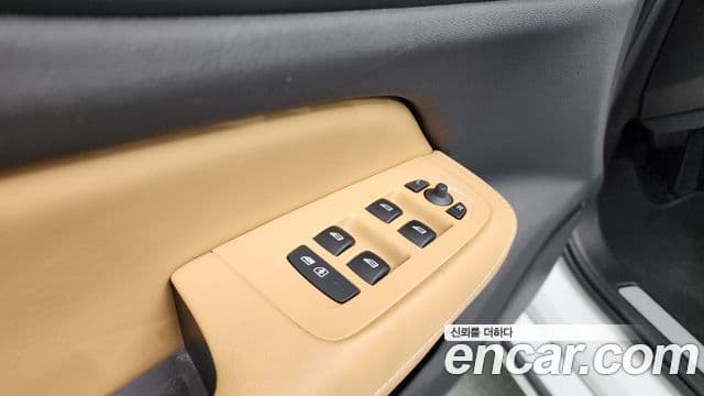 Volvo S60 2021 — Photo 18/39