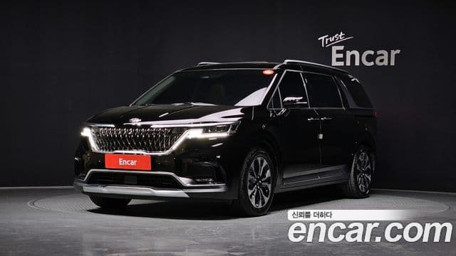 Kia Carnival 2021 — ფოტო 1/20