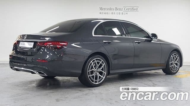 Mercedes-Benz E-Class 2020 — Şəkil 1/20