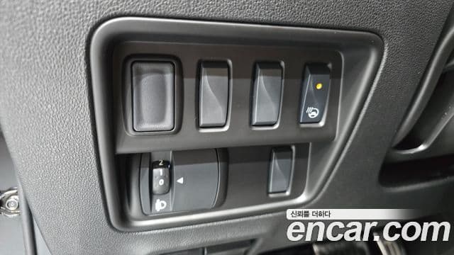Renault Samsung QM6 2024 — Фото 17/20