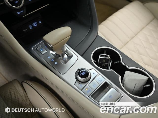 Genesis G70 2018 — ფოტო 7/20