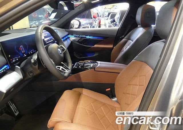 BMW 5 Series 2026 — ფოტო 9/20