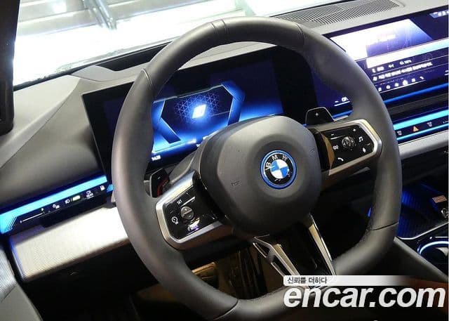 BMW 5 Series 2026 — ფოტო 12/20