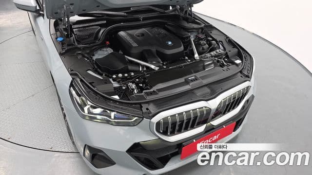 BMW 5 Series 2024 — Şəkil 6/20