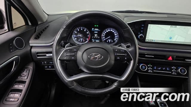 Hyundai Sonata Hybrid 2023 — ფოტო 7/20