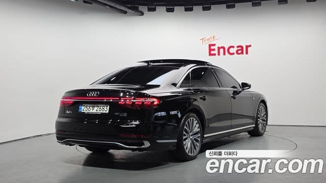 Audi A8 2023 — ფოტო 2/20