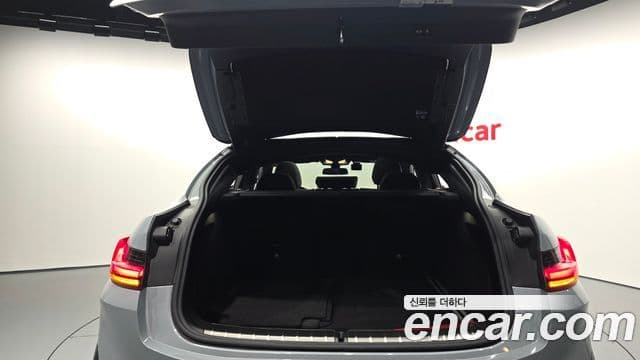 BMW X4 2023 — Photo 18/34