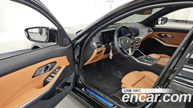 BMW 3 Series 2024 — Şəkil 10/20