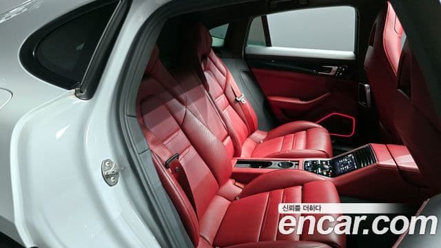 Porsche Panamera 2022 — Şəkil 11/20