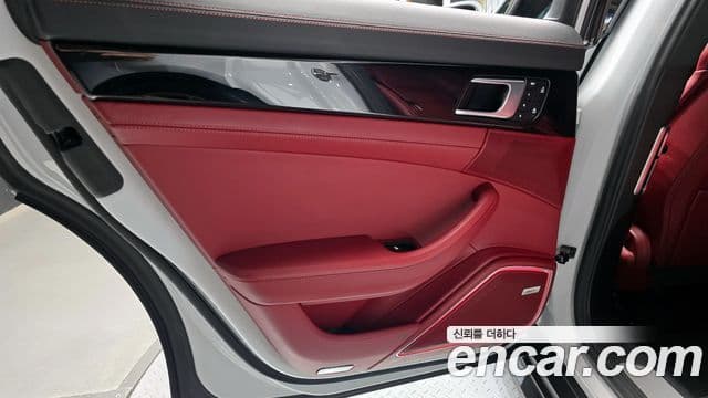 Porsche Panamera 2022 — Photo 5/32