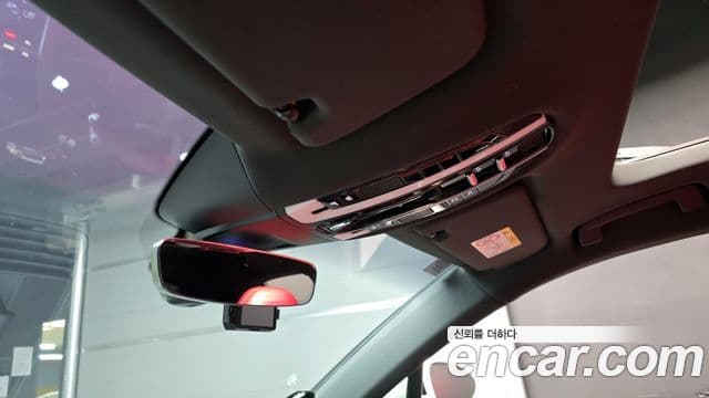 Porsche Panamera 2022 — Photo 8/32