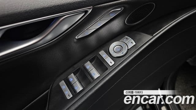 Genesis Electrified G80 2020 — Şəkil 17/20