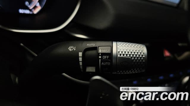 Genesis Electrified G80 2020 — Şəkil 18/20