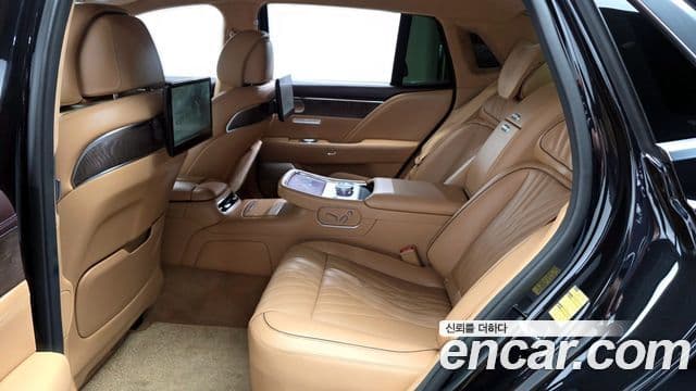 Genesis G90 2023 — Şəkil 15/33