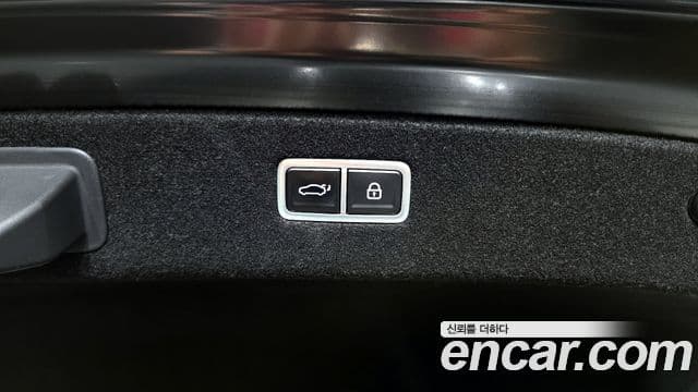 Genesis G90 2023 — Şəkil 17/33