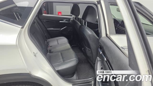 Kia Seltos 2019 — Şəkil 12/20
