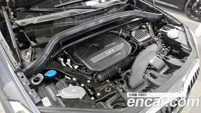 BMW X1 2020 — ფოტო 6/20