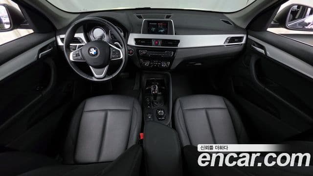 BMW X1 2020 — ფოტო 7/20