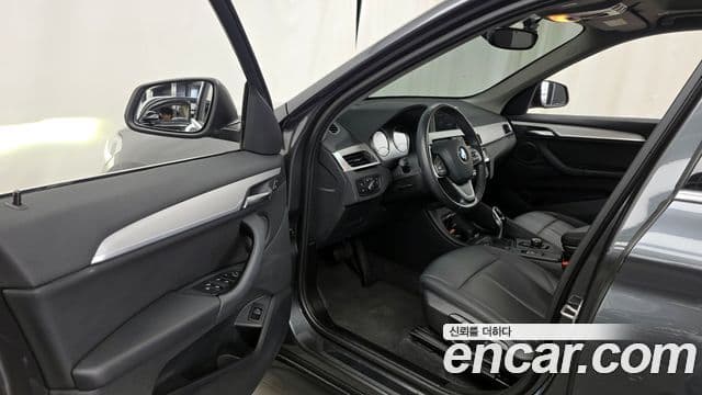 BMW X1 2020 — ფოტო 10/20