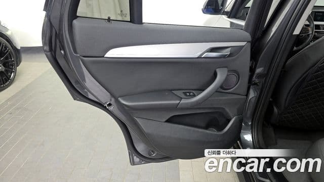 BMW X1 2020 — Photo 2/33