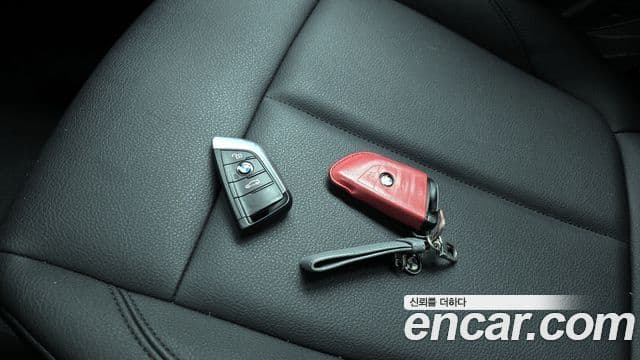 BMW X1 2020 — Photo 31/33