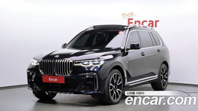 BMW X7 2021 — ფოტო 10/20