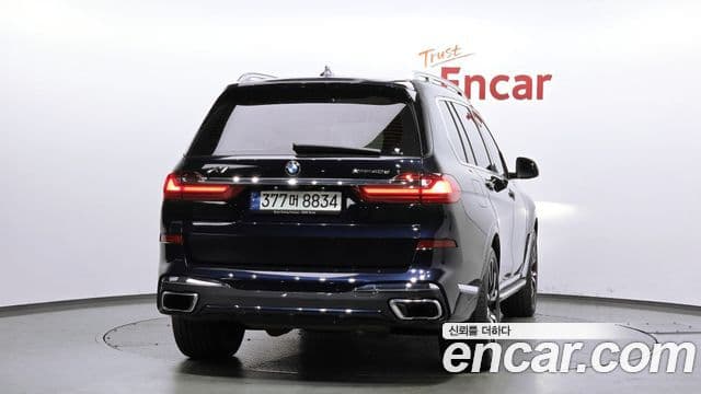 BMW X7 2021 — ფოტო 3/20