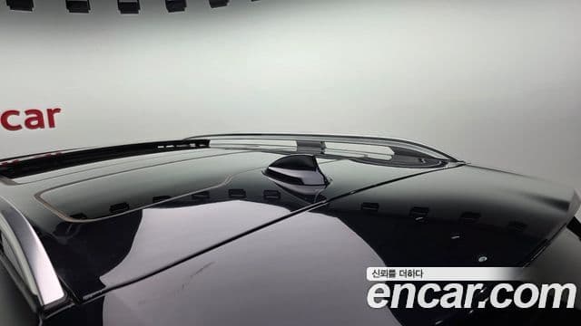BMW X7 2021 — Photo 24/37