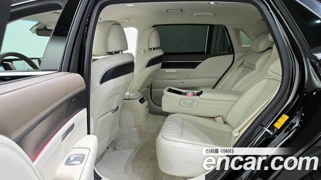 Genesis G90 2023 — ფოტო 12/20
