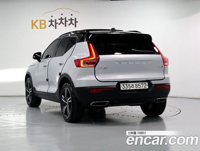 Volvo XC40 2020 — Şəkil 3/20