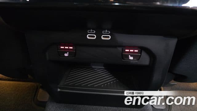 BMW 5 Series 2023 — Şəkil 18/20