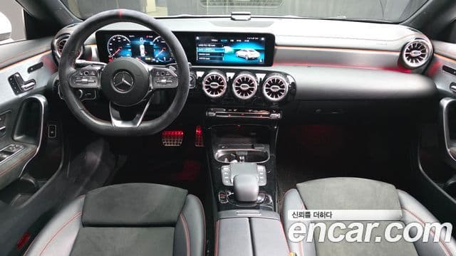Mercedes-Benz CLA-Class 2021 — ფოტო 7/20