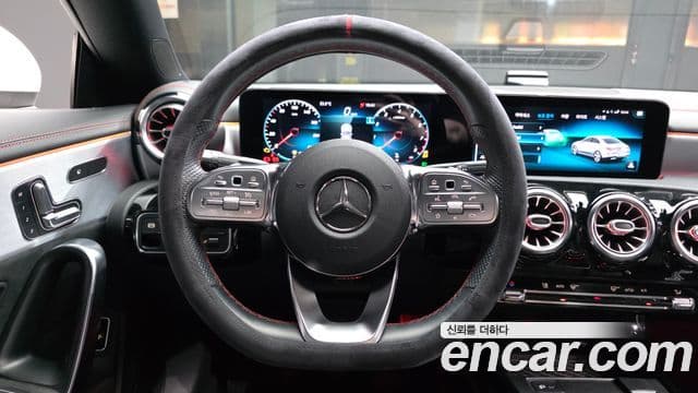 Mercedes-Benz CLA-Class 2021 — ფოტო 13/20