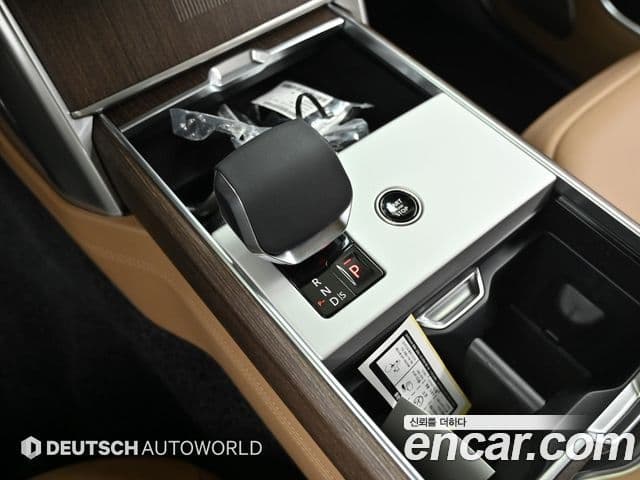 Land Rover Range Rover 2026 — ფოტო 7/20