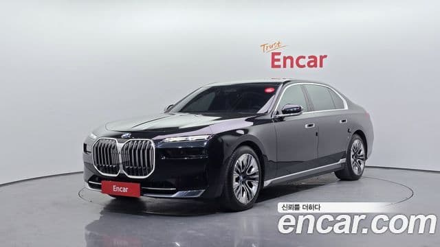BMW 7 Series 2022 — Şəkil 1/20