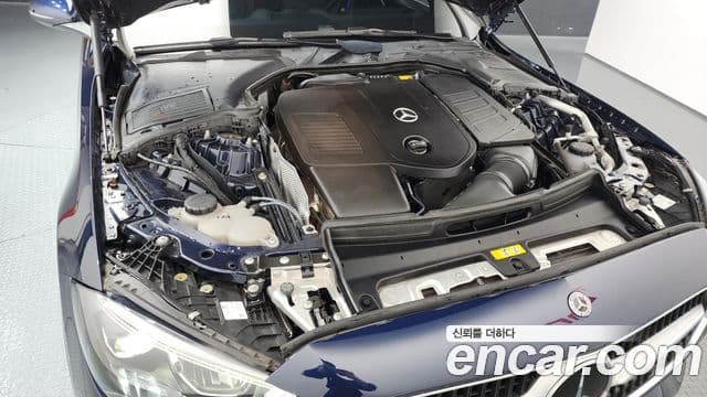 Mercedes-Benz C-Class 2022 — ფოტო 6/20